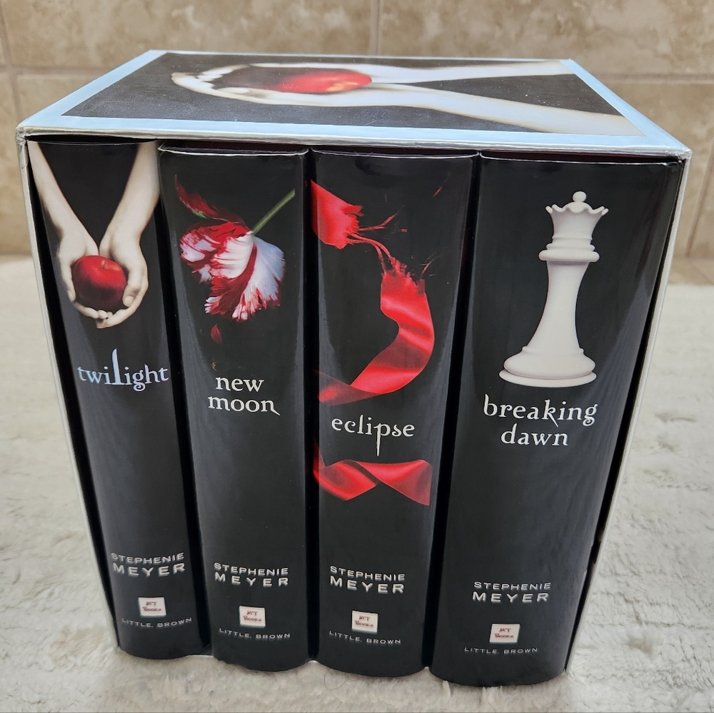 Twilight Saga 4-Book boxed set, Hardcover